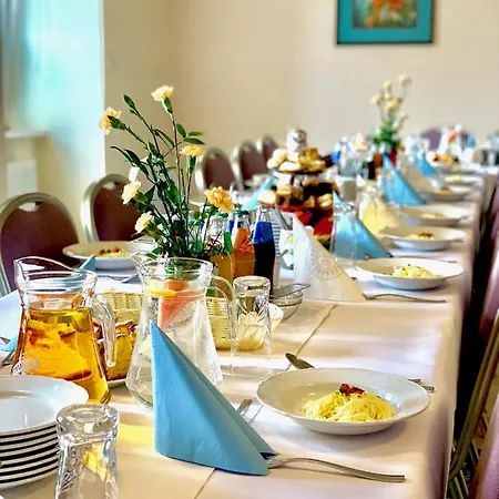 Hotel Komfort Hotel Krzywaczka