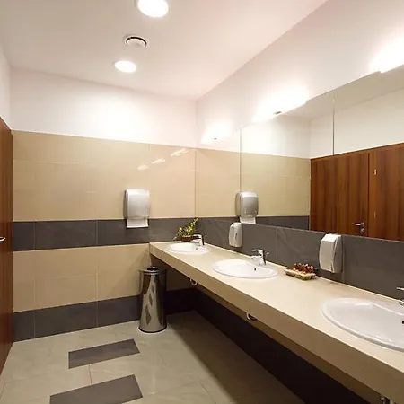 Hotel Komfort Hotel Krzywaczka