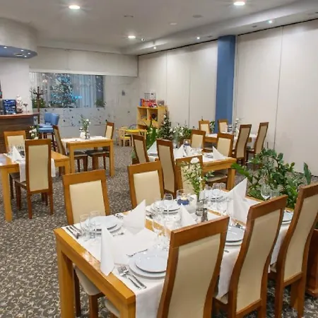 Hotel Komfort Hotel Krzywaczka